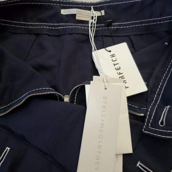 Stella McCartney navy skirt, sailor-style button detailing, white topstitching - Picture 5 of 8